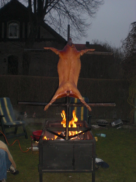 Asado Spanferkel – GourMonds