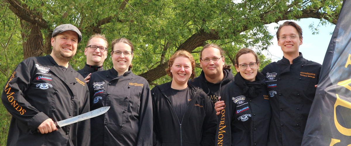 Gruppenphoto GourMonds - von links nach rechts: Dennis, Thorsten, Nina, Sabrina, Hendrik, Hannah, Mathias