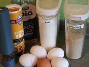 Zutaten: Salz, Milch, Mehl, Paniermehl und Eier